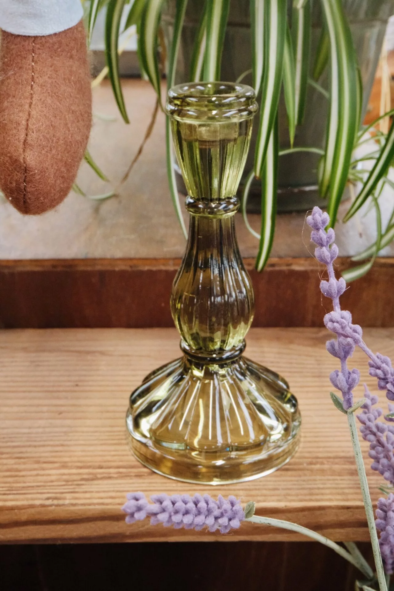 Glass candlestick 16.5cm